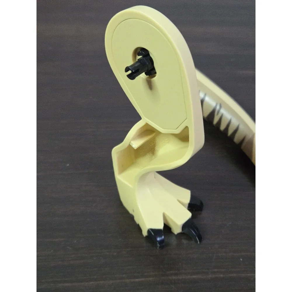 LEGO Jurassic World T-Rex Tan Right Leg and Tail Parts 75918 Replacement Pieces - Picture 2 of 3